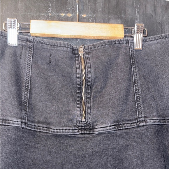 We The Free Highlands Forest Black Denim Skirt - Picture 9 of 16
